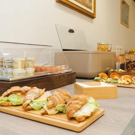 Galileo Hotel 3*